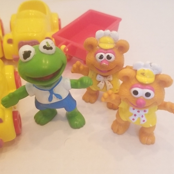 Vintage Muppets PVC Figures/Cars/Bike/Wagon McDonald's Toys - Picture 3 of 6